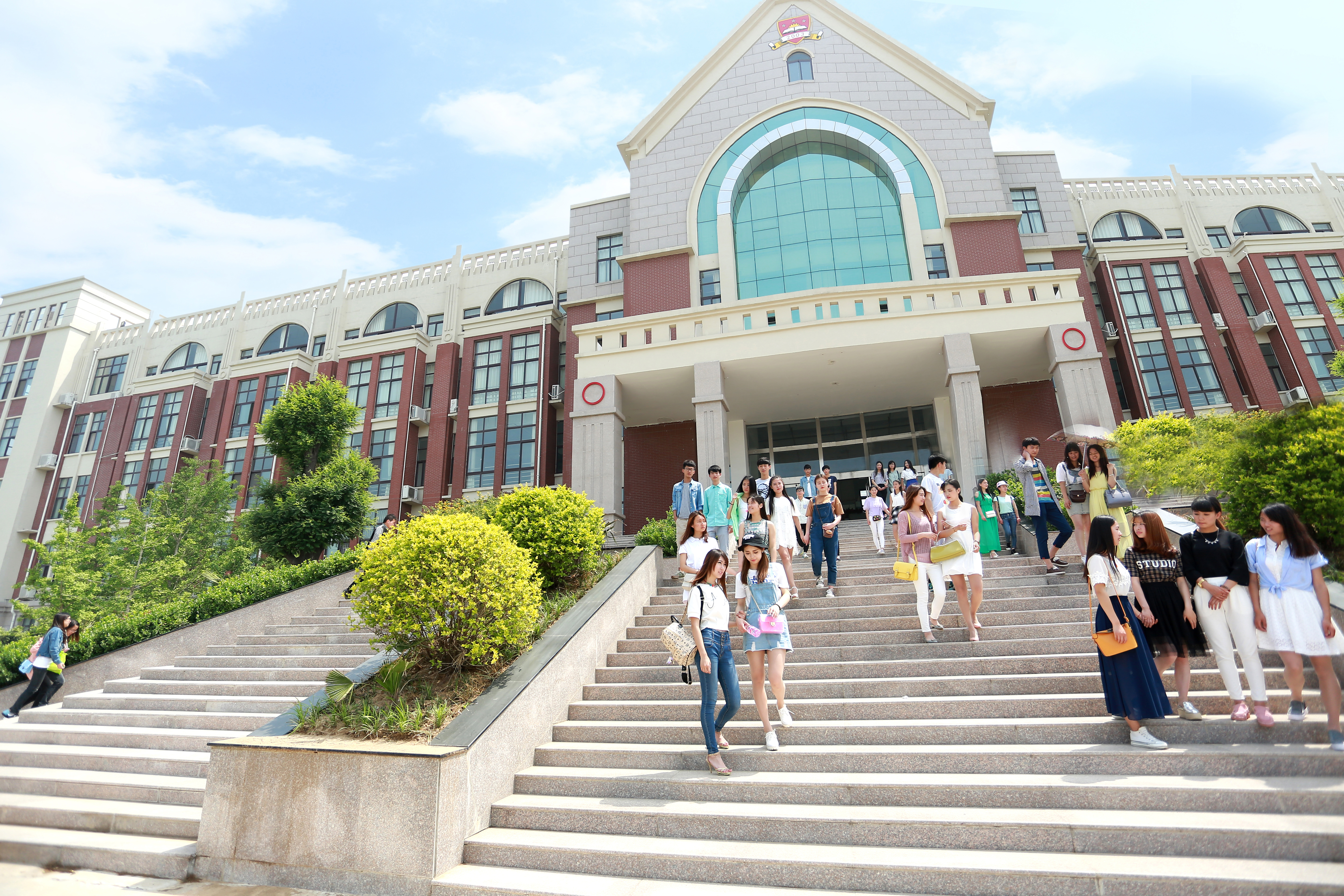 学校图书馆